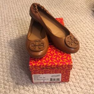 Tory Burch reva flats